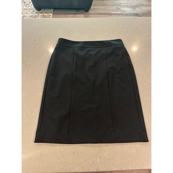 Ann Taylor Dresses & Skirts - Ann Taylor Factory Pencil Skirt‎ Size 6 black womens skirt